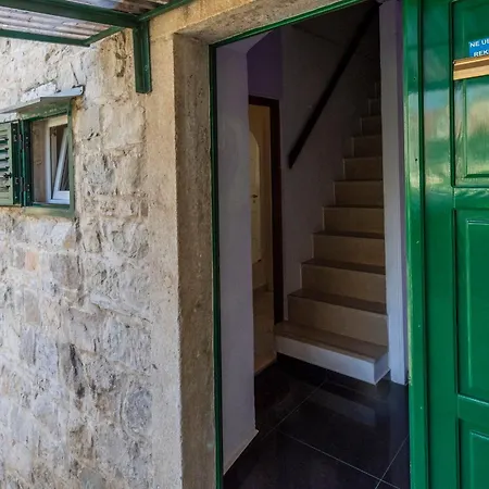 아파트 Center With Jacuzzi 스플리트