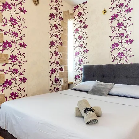 Center With Jacuzzi * 스플리트