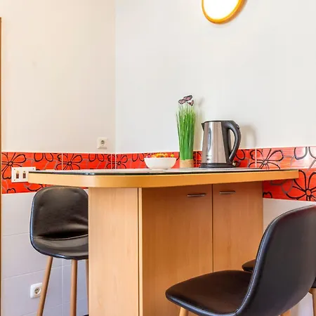 Center With Jacuzzi Lägenhet