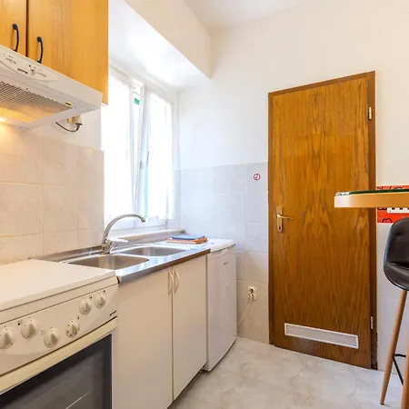 Center With Jacuzzi * Split