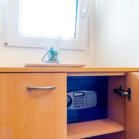 Center With Jacuzzi Daire