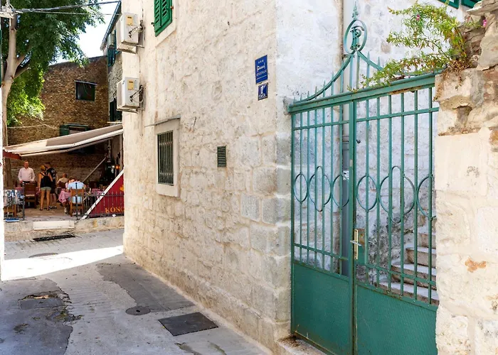 Center With Jacuzzi Lejlighed *